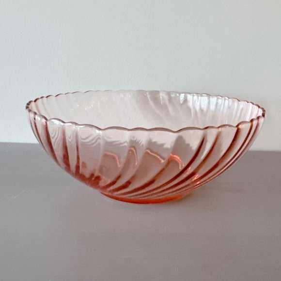 Pink glass bowl Made in France fruit bowl decor - Picture 4 of 8